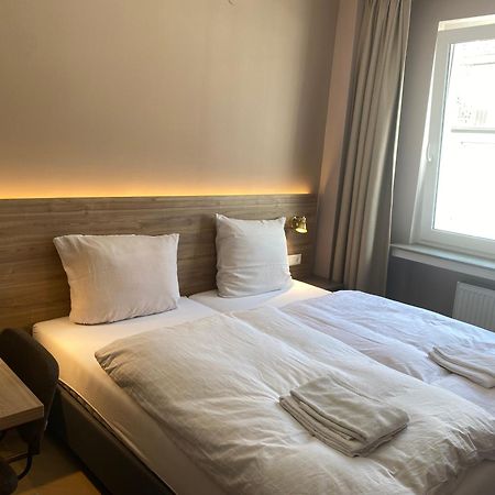 Hotel Petite Koenigsallee Self Check-In Düsseldorf Eksteriør bilde